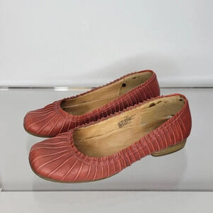 Quad Comfort Slip  Ons